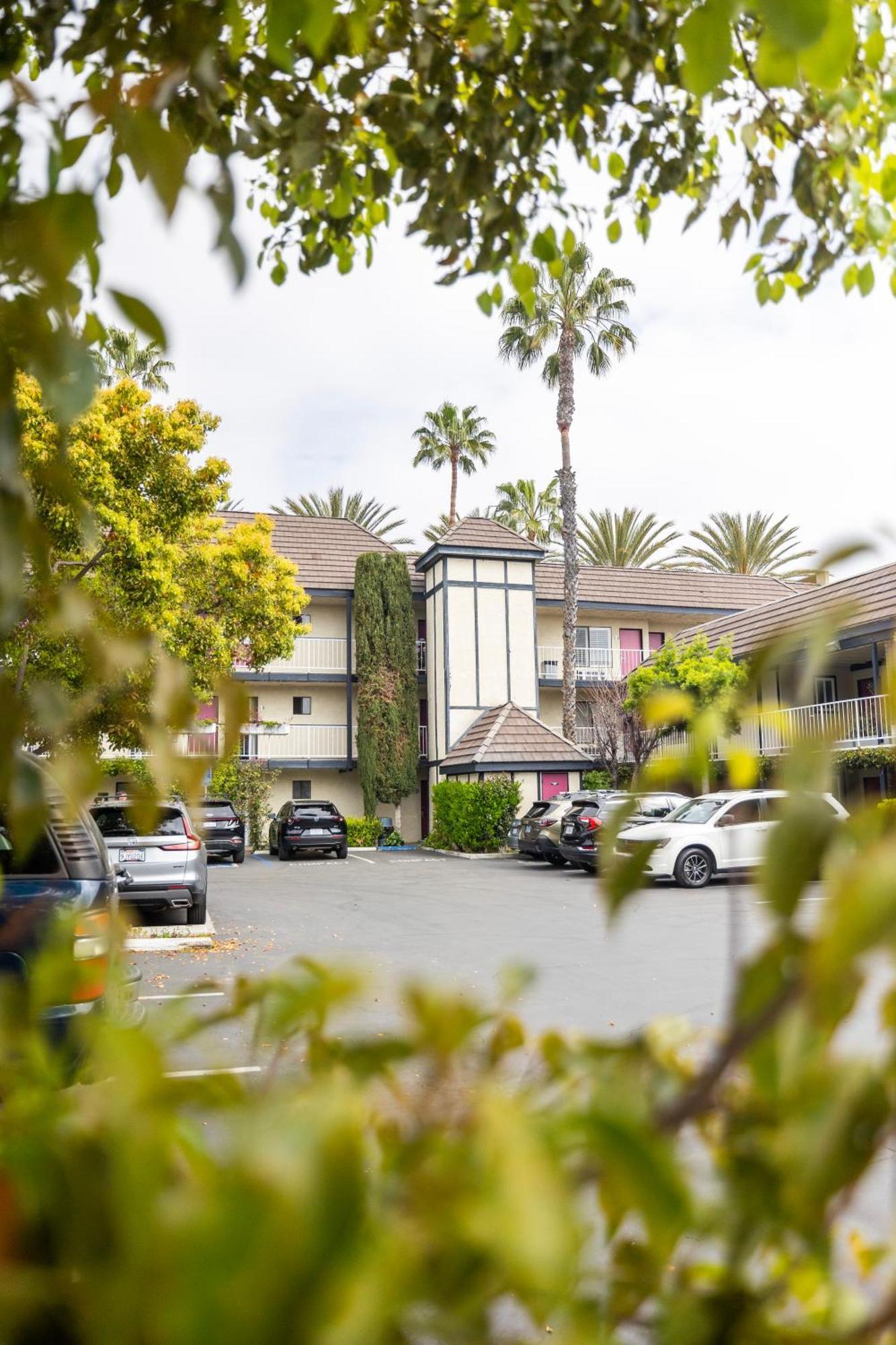 Alamo Inn And Suites - Convention Center Άναχαϊμ Εξωτερικό φωτογραφία